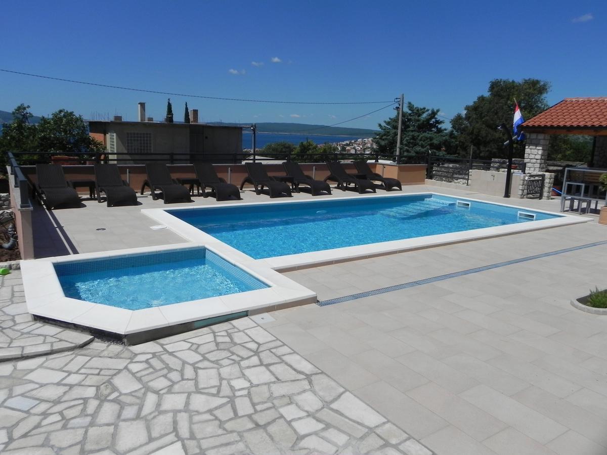 Apartments Antolic Novi Vinodolski Ngoại thất bức ảnh